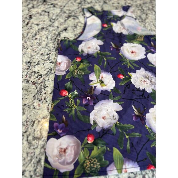 Oiselle women’s top size 4 racer back - Picture 7 of 10